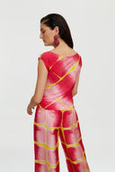 Top Phaalko Tangra Pink
