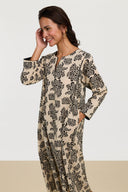 Sara Kaftan - Naoshima Black