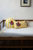 Lisa Corti x The Socialite Family - Cuscino Carino Bold Rose Stripes Yellow